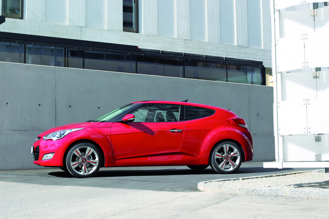 Hyundai Veloster Hyundai Veloster