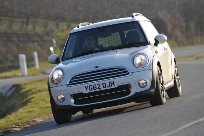 MINI (BMW) Cooper D Clubvan AT (N1) MINI (BMW) Cooper D Clubvan AT (N1)