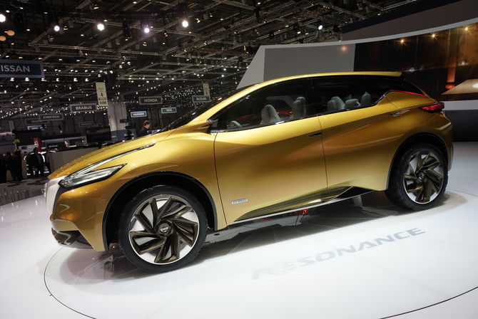 Nissan Resonance Nissan Resonance
