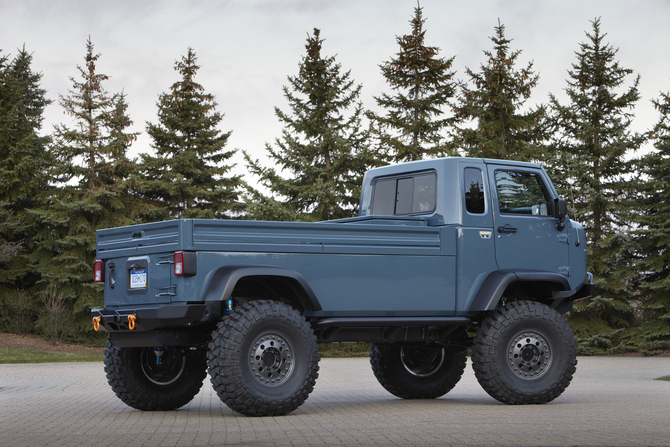 Jeep Reveals V8 and Retro Concepts at Moab Easter Jeep Safari Jeep Reveals V8 and Retro Concepts at Moab Easter Jeep Safari
