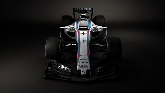 A principal alteração do deisgn do FW40 é o tamanho da asa traseira A principal alteração do deisgn do FW40 é o tamanho da asa traseira