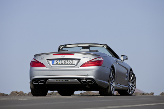 Mercedes SL63 AMG with Standard 537hp or Optional 564hp Mercedes SL63 AMG with Standard 537hp or Optional 564hp