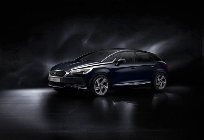 Citroën DS5 2.0 HDi So Chic Citroën DS5 2.0 HDi So Chic