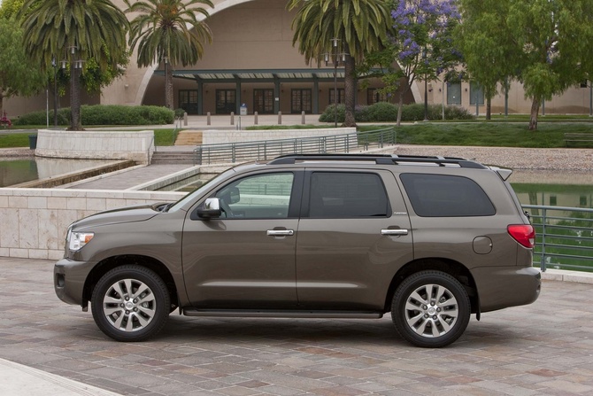 Toyota Sequoia Limited 4X4 FFV Toyota Sequoia Limited 4X4 FFV