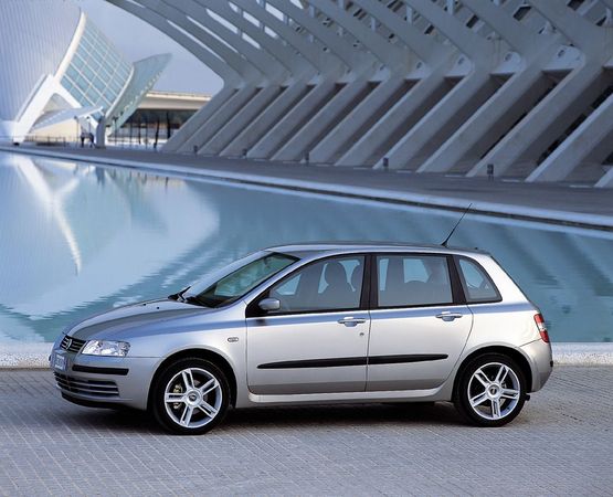 Fiat Stilo 1.9 JTD Dynamic Fiat Stilo 1.9 JTD Dynamic