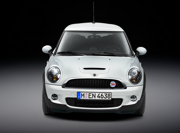 MINI (BMW) Mini Cooper S 184 hp 50 Camden MINI (BMW) Mini Cooper S 184 hp 50 Camden