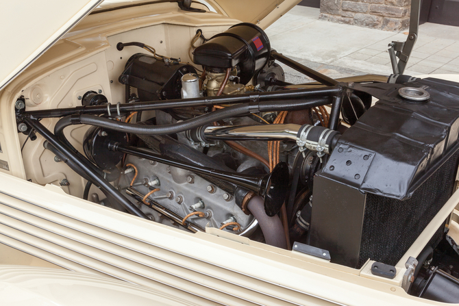 Cord 812 Cord 812