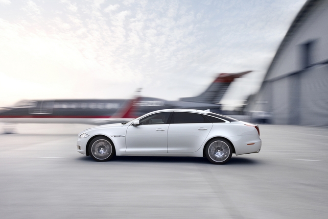 Jaguar XJ Ultimate Jaguar XJ Ultimate