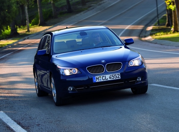 BMW 520d Touring Auto (E61) BMW 520d Touring Auto (E61)