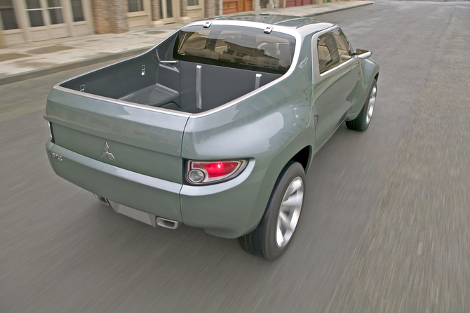 Mitsubishi Sport Truck Concept Mitsubishi Sport Truck Concept