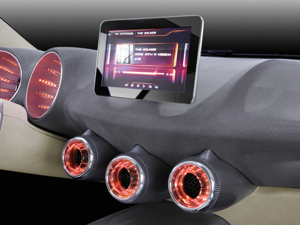 Mercedes Radically Changing Next A-Class to Debut in Geneva Mercedes Radically Changing Next A-Class to Debut in Geneva
