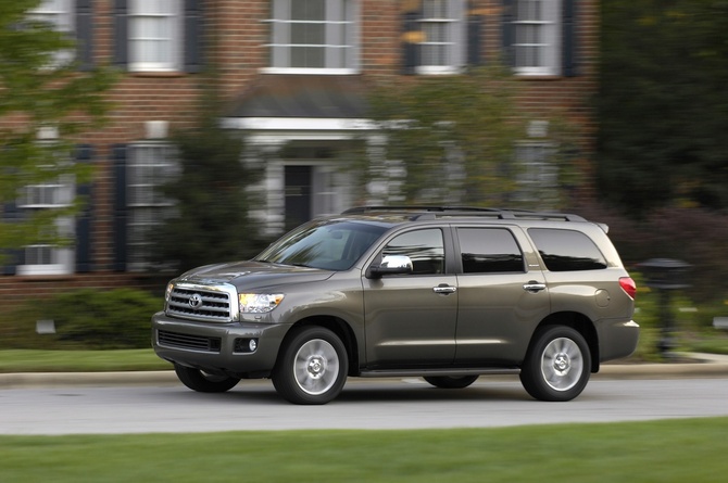 Toyota Sequoia Platinum 4X2 Toyota Sequoia Platinum 4X2