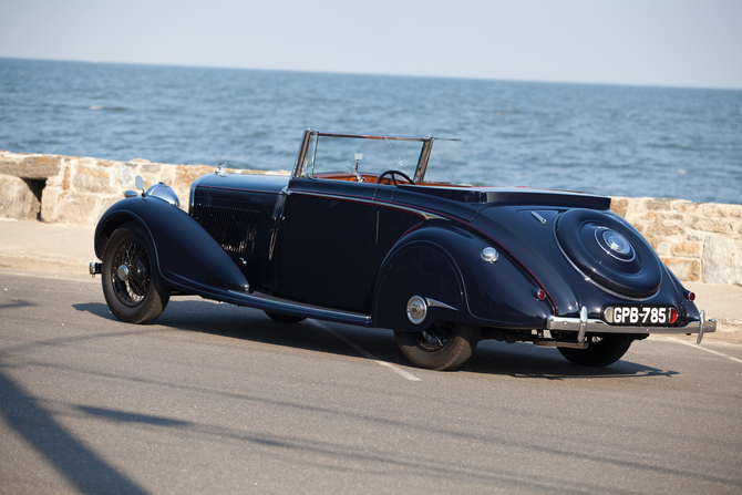 Bentley 4½-Litre Drophead Coupe by H.J. Mulliner Bentley 4½-Litre Drophead Coupe by H.J. Mulliner