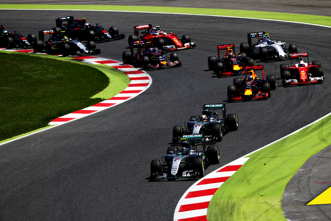 The Mercedes duo crashed on the first lap The Mercedes duo crashed on the first lap