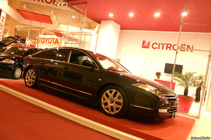 Citroën C6 V6 HDi 208 Citroën C6 V6 HDi 208