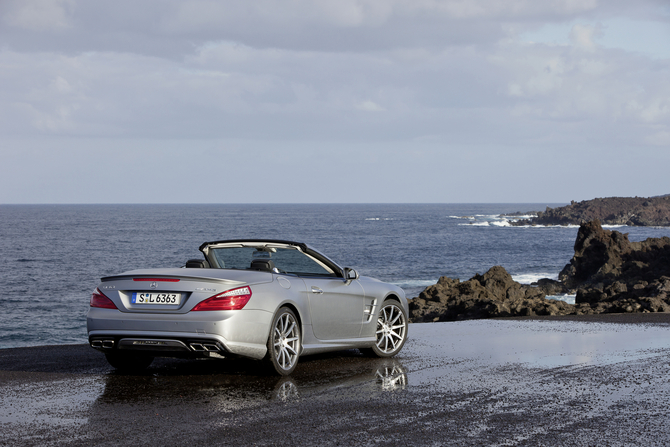 Mercedes-Benz SL 63 AMG Mercedes-Benz SL 63 AMG