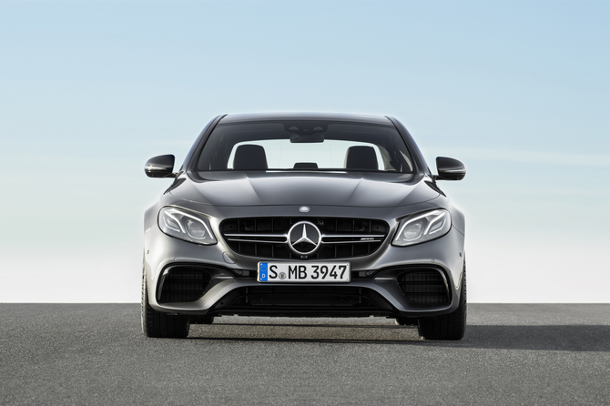 Mercedes-Benz E 63 AMG 4MATIC+ Mercedes-Benz E 63 AMG 4MATIC+