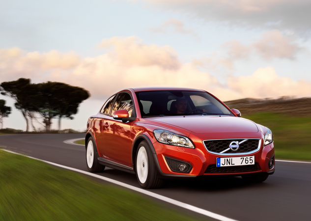 Volvo C30 D4 Summum Geartronic Volvo C30 D4 Summum Geartronic