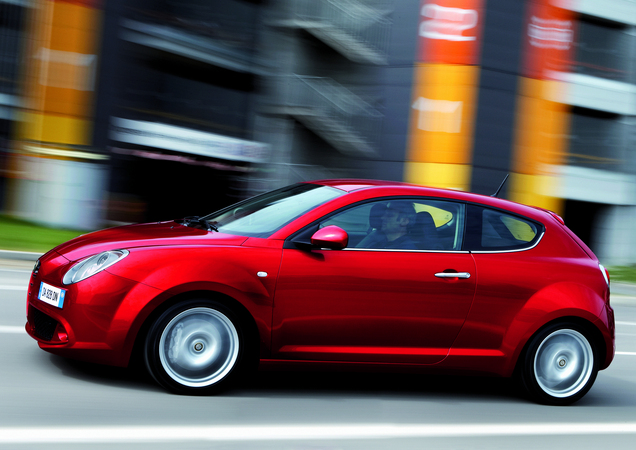 Alfa Romeo Mito Hatchback 1.4 135 MultiAir Lusso Alfa Romeo Mito Hatchback 1.4 135 MultiAir Lusso