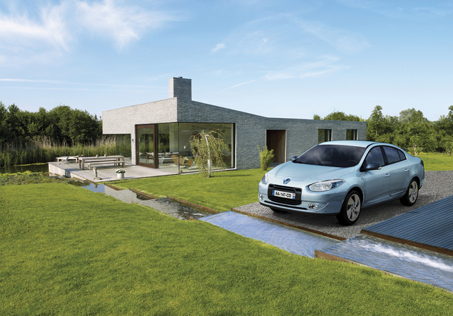 Renault Fluence Z.E Dynamic Renault Fluence Z.E Dynamic
