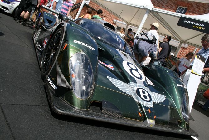 Bentley EXP Speed 8 Bentley EXP Speed 8