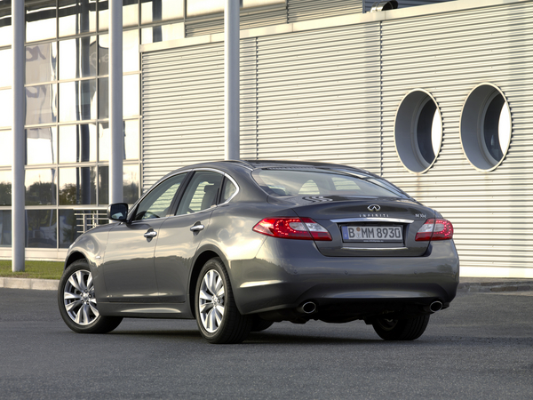 Infiniti M30d GT Premium Infiniti M30d GT Premium