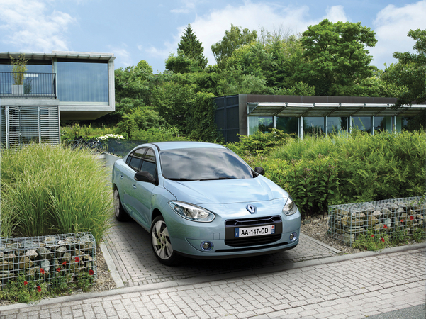Renault Fluence Z.E Dynamic Renault Fluence Z.E Dynamic