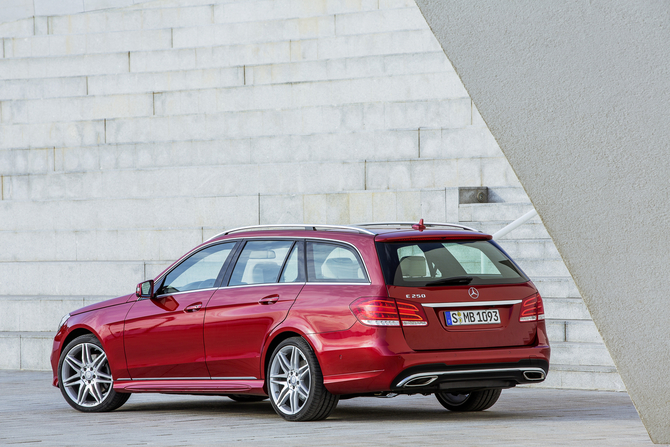 Mercedes-Benz E-Class Gen.5 Mercedes-Benz E-Class Gen.5