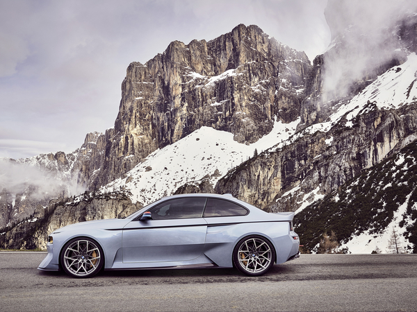 BMW 2002 Hommage BMW 2002 Hommage