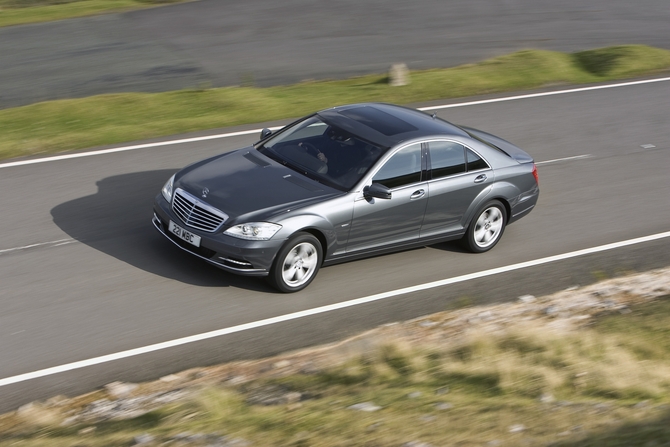 Mercedes-Benz S-Class Gen.4 Mercedes-Benz S-Class Gen.4