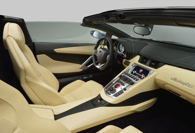 Aventador Gets Droptop Version with Two-Peice Carbon Top Aventador Gets Droptop Version with Two-Peice Carbon Top