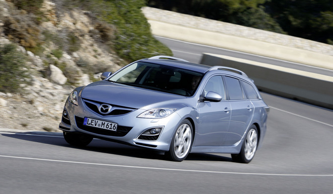 Mazda 6 Sport Kombi 2.2 CD Mazda 6 Sport Kombi 2.2 CD