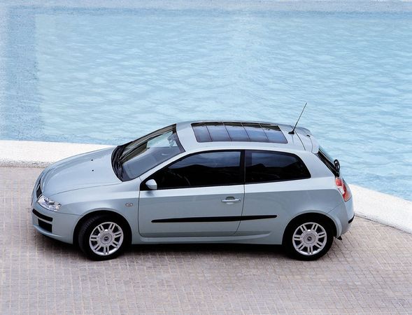 Fiat Stilo 1.9 JTD Dynamic Fiat Stilo 1.9 JTD Dynamic