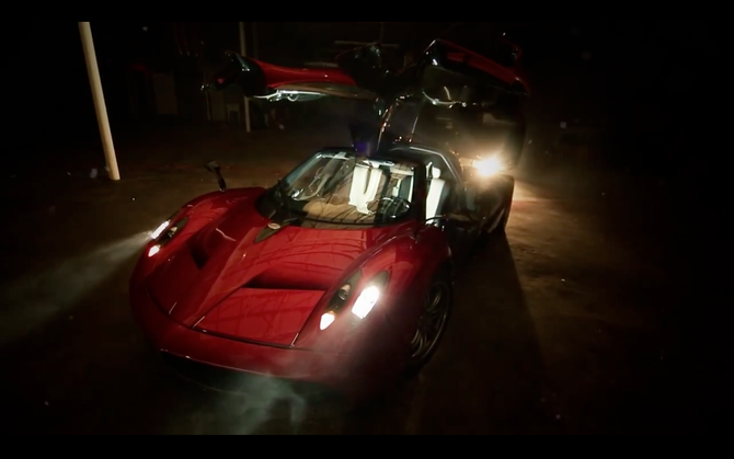 The Huayra has significantly more active aero The Huayra has significantly more active aero