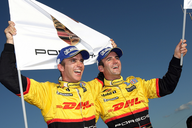 Dumas e Bernhard venceram o Campeonato ALMS em 2007 e 2008 Dumas e Bernhard venceram o Campeonato ALMS em 2007 e 2008
