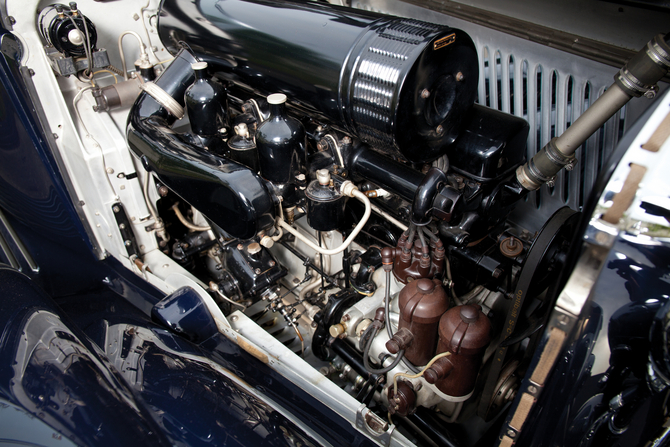 Bentley 4½-Litre Drophead Coupe by H.J. Mulliner Bentley 4½-Litre Drophead Coupe by H.J. Mulliner