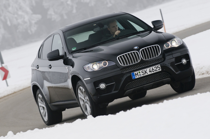 BMW X6 xDrive35i Sport-Automatic BMW X6 xDrive35i Sport-Automatic