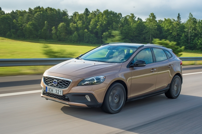 Volvo V40 Cross Country T5 AWD Geartronic Volvo V40 Cross Country T5 AWD Geartronic