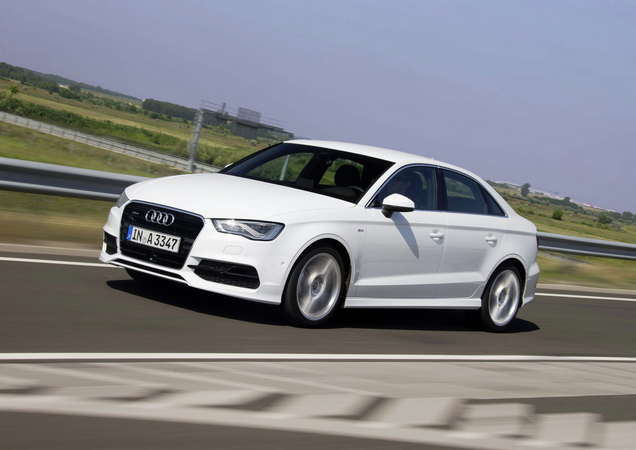 Audi tenciona lançar o modelo na China e nos EUA em 2014 Audi tenciona lançar o modelo na China e nos EUA em 2014