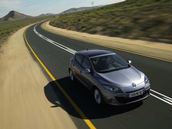 Renault Mégane III Société 1.5 dCi 90cv FAP ECO2 Confort Renault Mégane III Société 1.5 dCi 90cv FAP ECO2 Confort