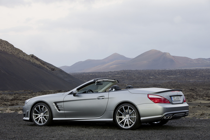Mercedes-Benz SL 63 AMG Mercedes-Benz SL 63 AMG
