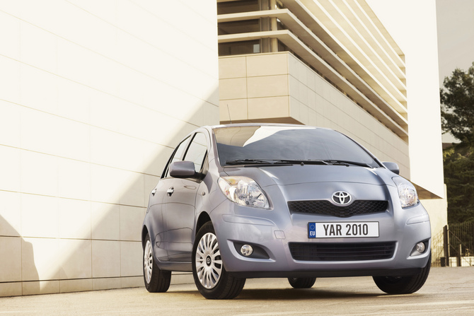 Toyota Yaris 1.4 D-4D High Pack (10) Toyota Yaris 1.4 D-4D High Pack (10)
