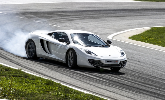 McLaren MP4-12C McLaren MP4-12C