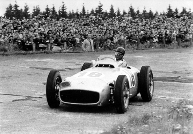 O Mercedes W196R não foi incluído no index de preços da Mercedes por ser um carro muito raro O Mercedes W196R não foi incluído no index de preços da Mercedes por ser um carro muito raro