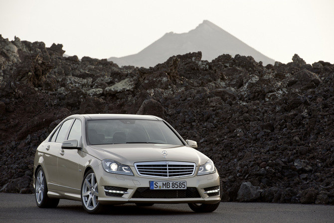 Mercedes-Benz C 250 CDI BlueEFFICIENCY Saloon Mercedes-Benz C 250 CDI BlueEFFICIENCY Saloon