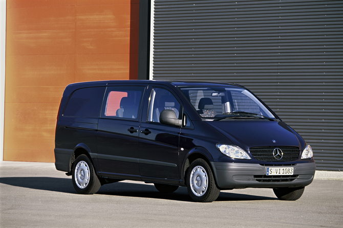 Mercedes-Benz Vito 2 {W639} Mercedes-Benz Vito 2 {W639}