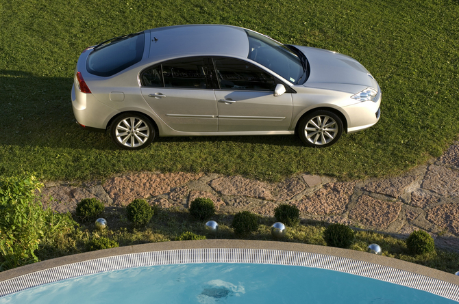 Renault Laguna 2.0 dCi 130 FAP Renault Laguna 2.0 dCi 130 FAP