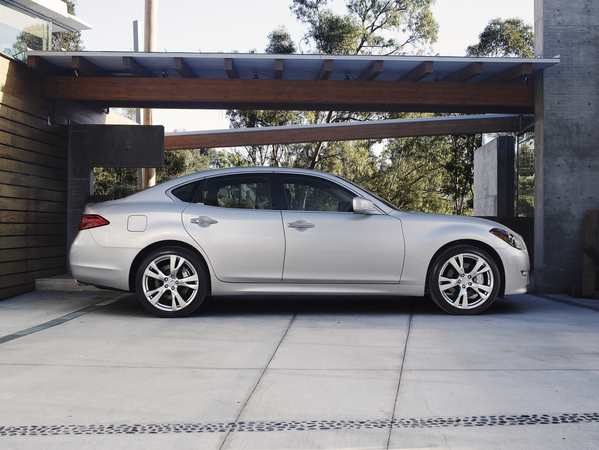 Infiniti M 37 Infiniti M 37