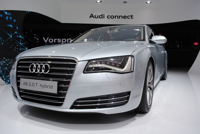 Audi A8 2.0 T Hybrid Audi A8 2.0 T Hybrid