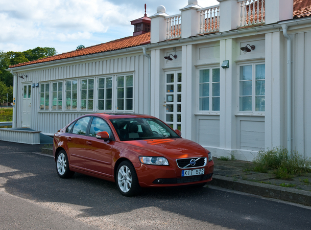 Volvo S40 D4 Summum Volvo S40 D4 Summum